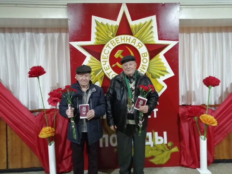Труженикам тыла в честь 75-летия Великой Победы вручены медали