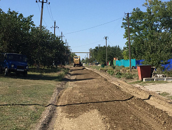 В Копанского сельском поселении продолжается ремонт поселковых дорог